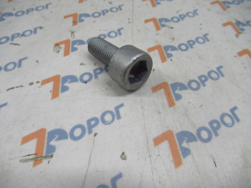 Болт М12*1,5*28 ступицы ГАЗ-33104, 4531149-086 ГАЗ 