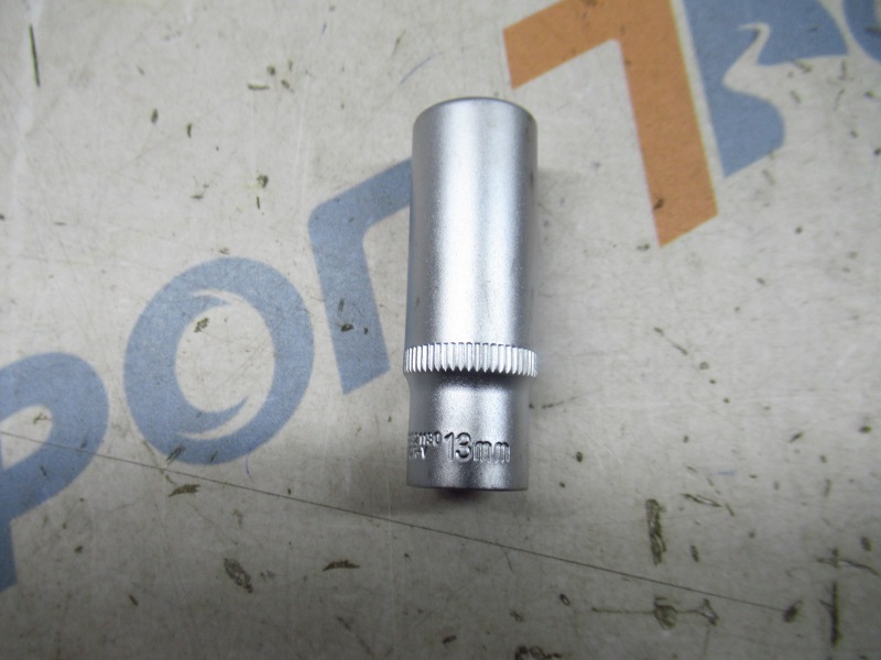 Головка 6-гранная глубокая 13 мм 1/4" THORVIK S11S21130 